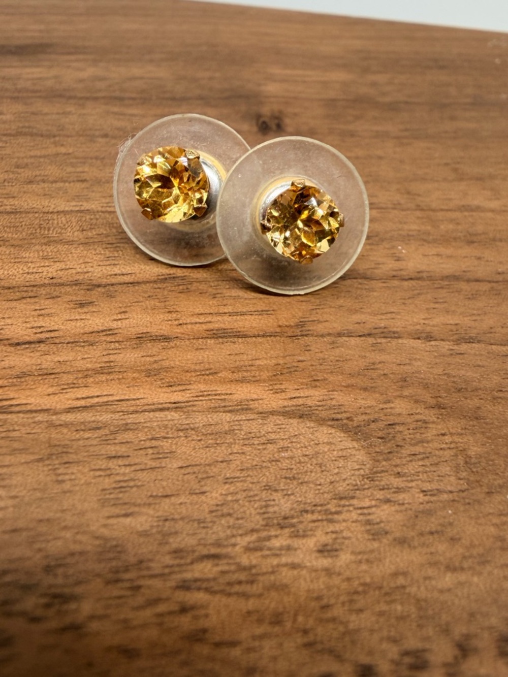 14k Gold 5mm Citrine Stud Earrings - Picture 6 of 7